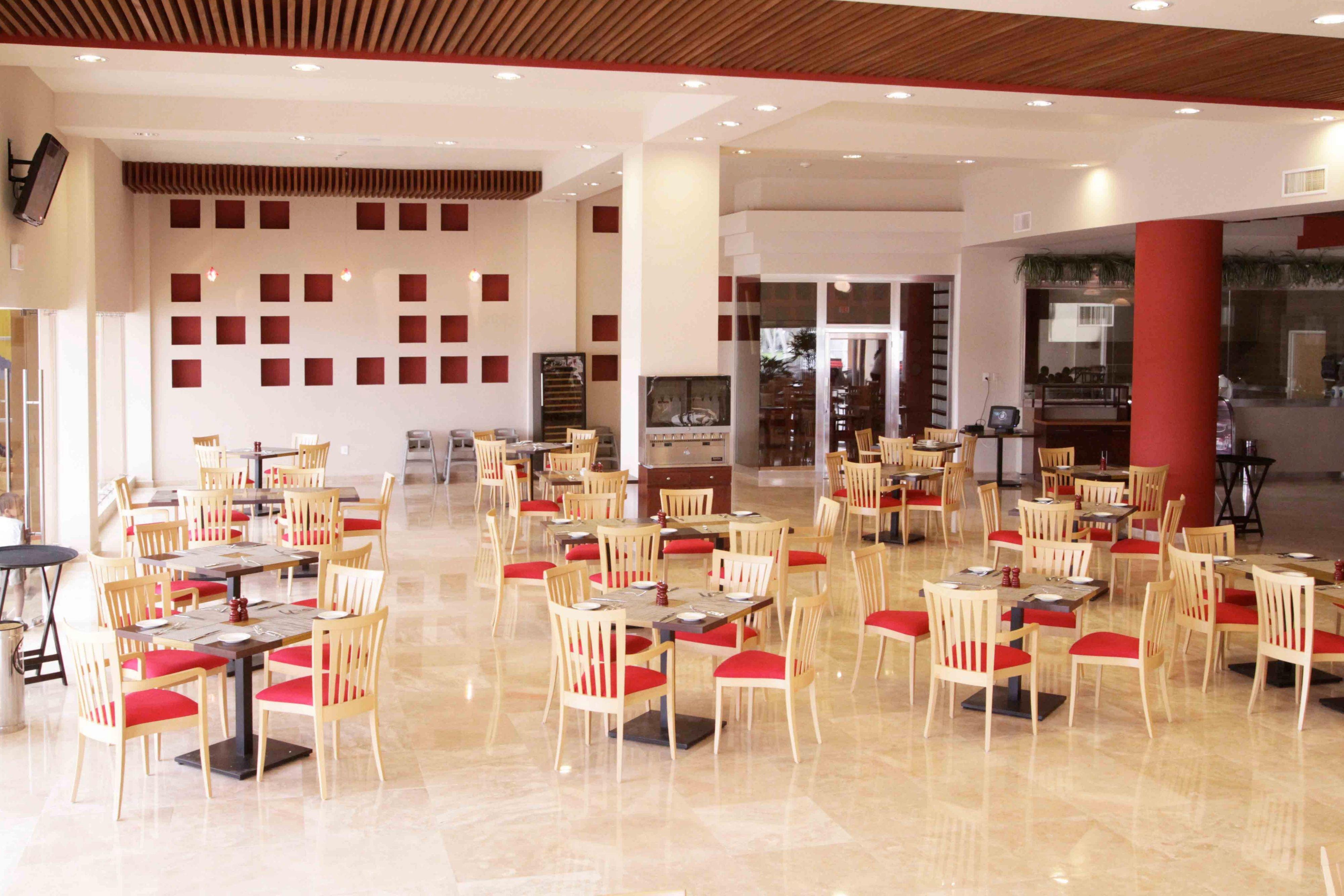 图斯潘皇冠假日酒店 Tuxpan  外观 照片